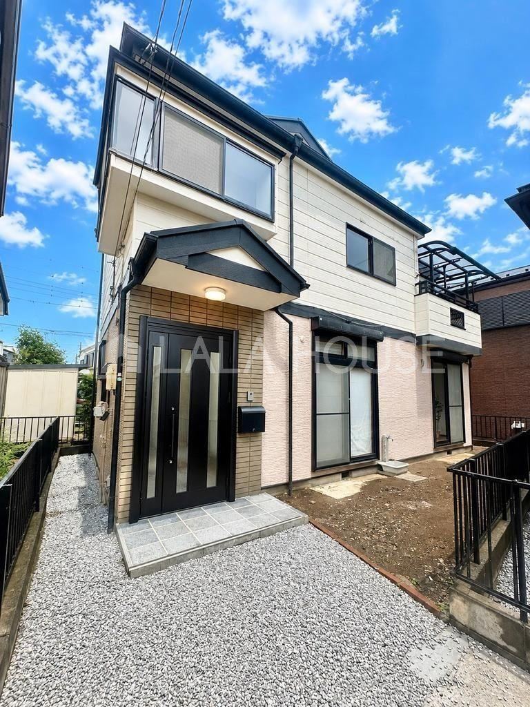 4LDK house in Minuma Ward, Saitama - Photo 1