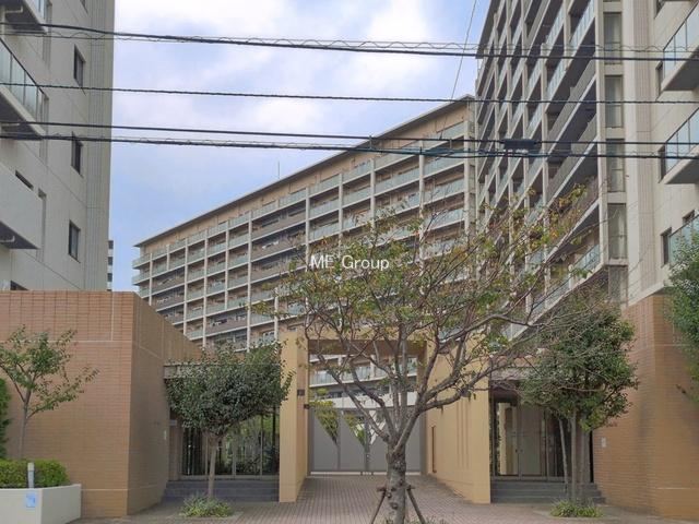 3LDK apartment in Mihama Ward, Chiba - Photo 1