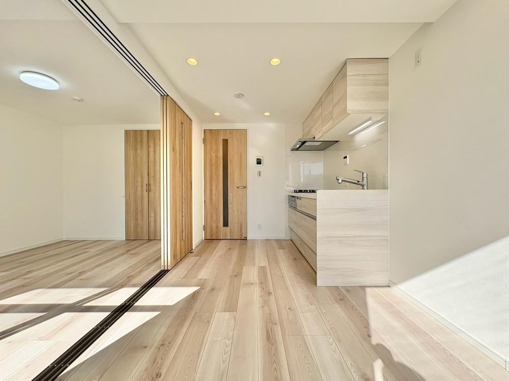 2DK apartment in Toshima Ward, Tokyo - Photo 1
