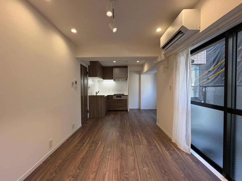 1LDK apartment in Koto Ward, Tokyo - Photo 1