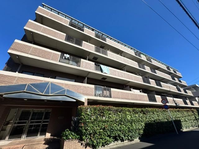 1LDK+S apartment in Takatsu Ward, Kawasaki, Kanagawa - Photo 1