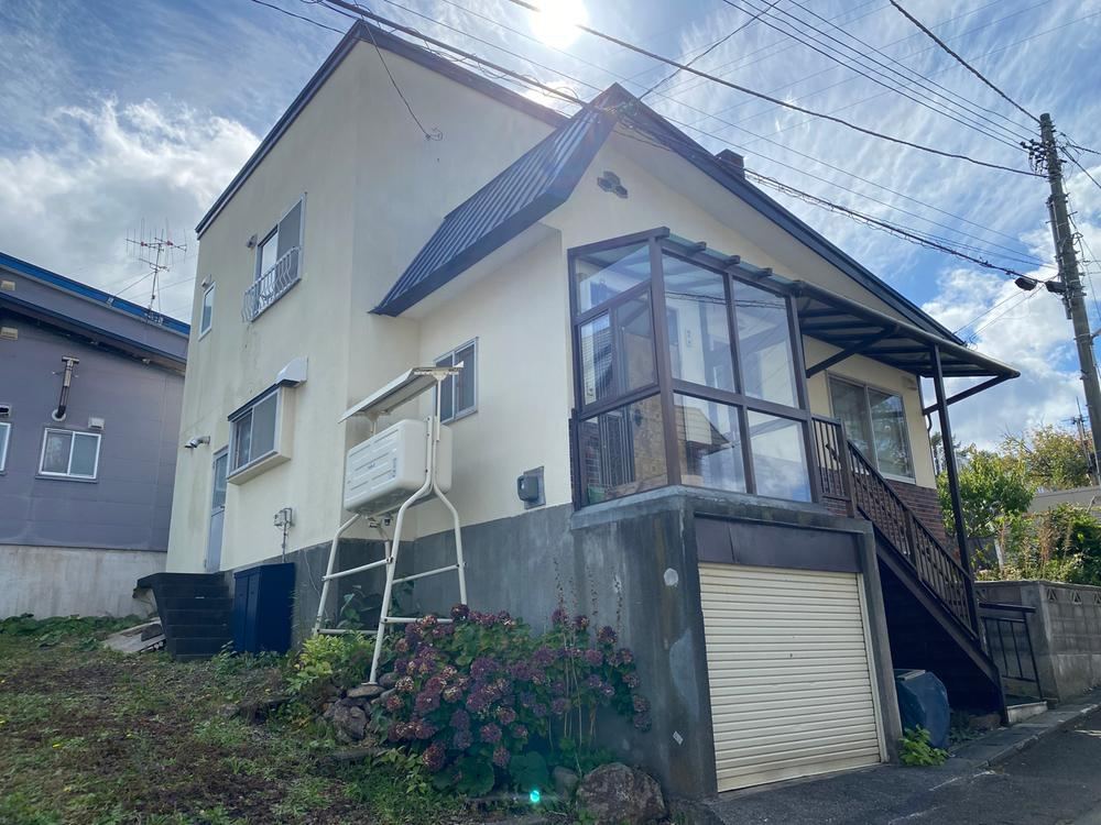 4LDK+S house in Otaru, Hokkaido - Photo 1