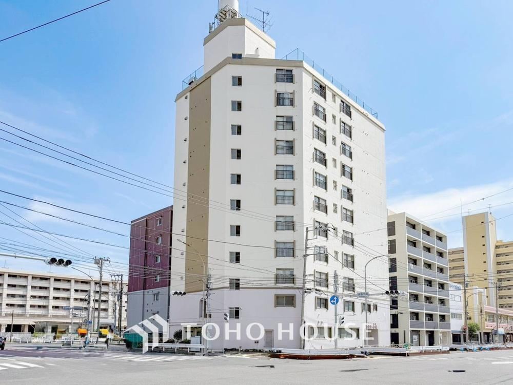 2LDK apartment in Isogo Ward, Yokohama, Kanagawa - Photo 1
