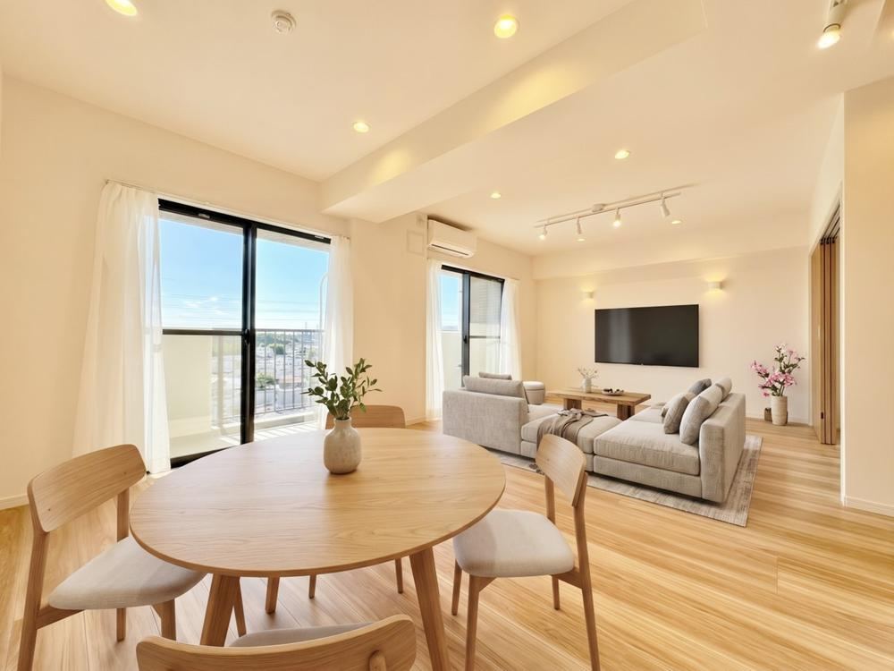 3LDK apartment in Koganei, Tokyo - Photo 1