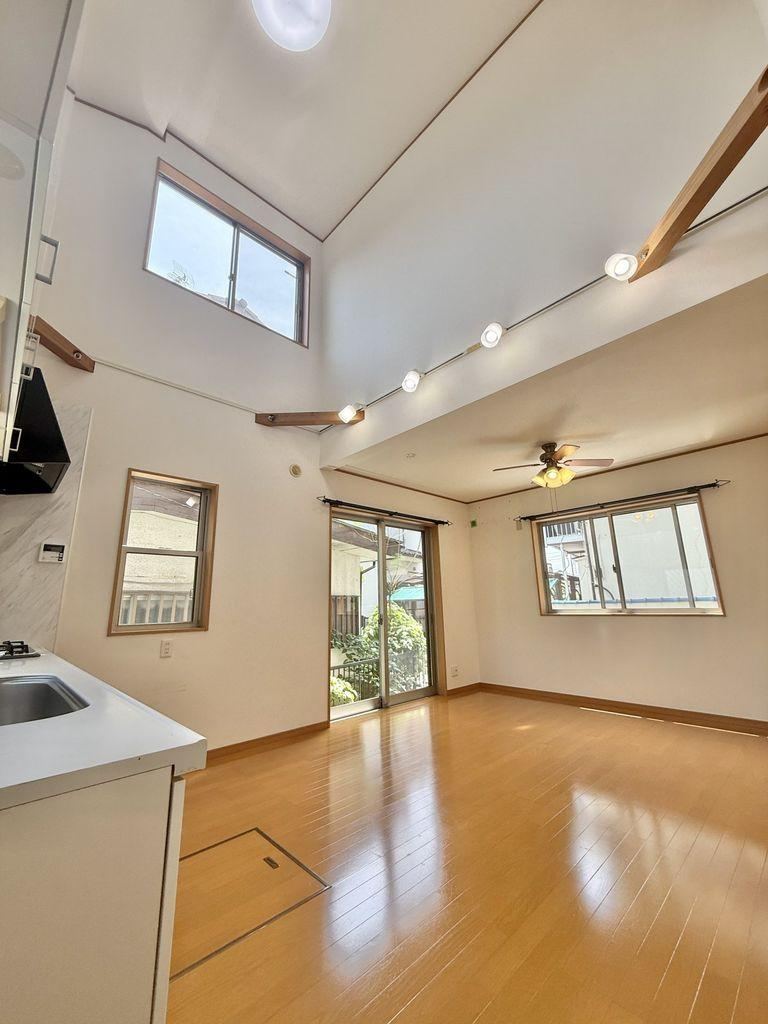 2LDK house in Sayama, Saitama - Photo 1