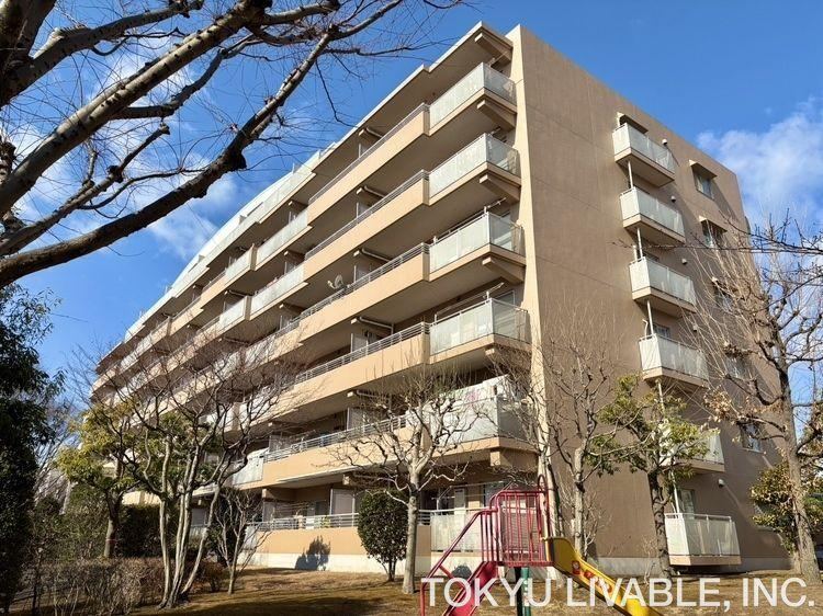 2LDK apartment in Hachioji, Tokyo - Photo 1