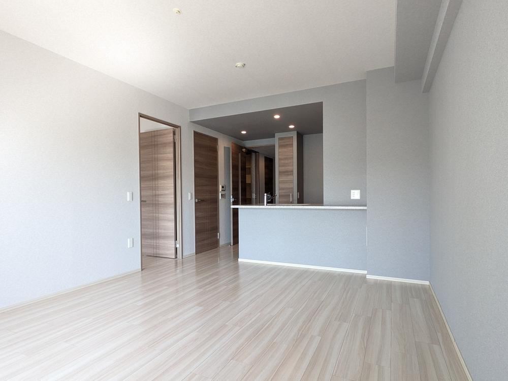 3LDK+S apartment in Suita, Osaka - Photo 1
