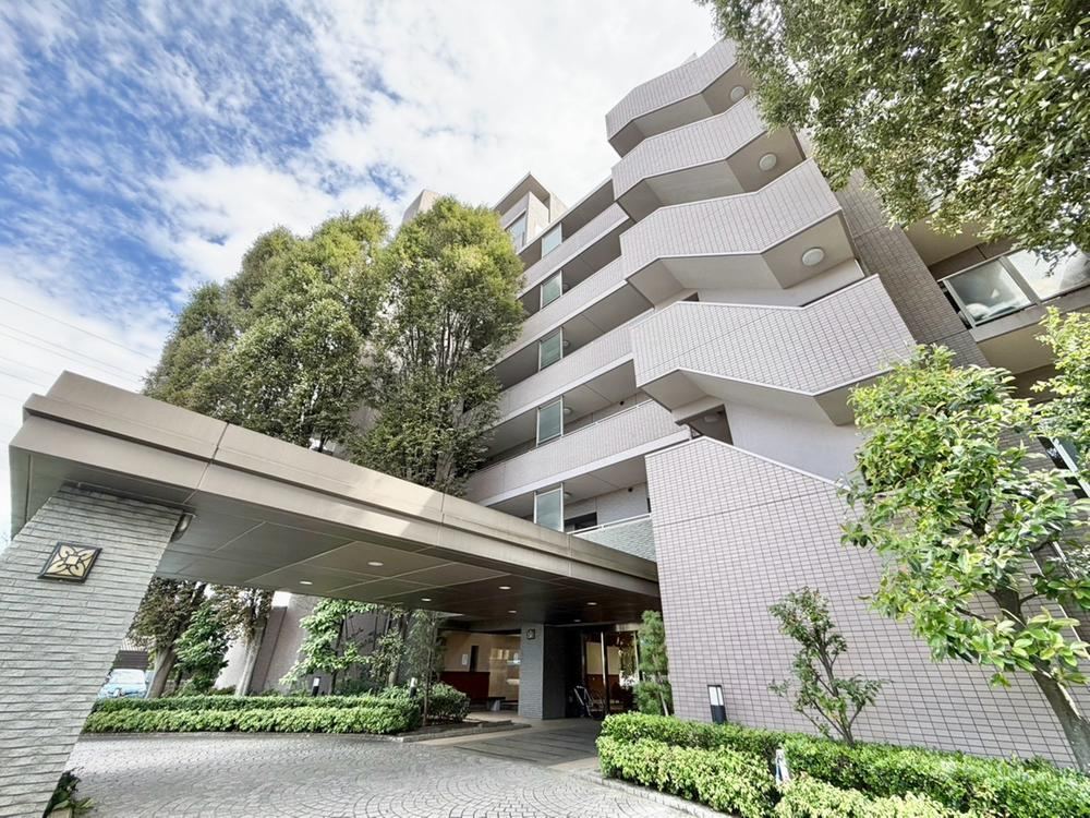 3LDK apartment in Nerima Ward, Tokyo - Photo 1