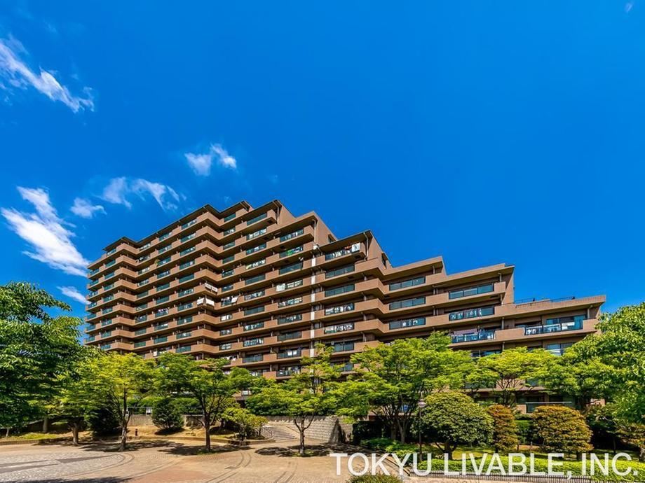 4LDK apartment in Tsuzuki Ward, Yokohama, Kanagawa - Photo 1