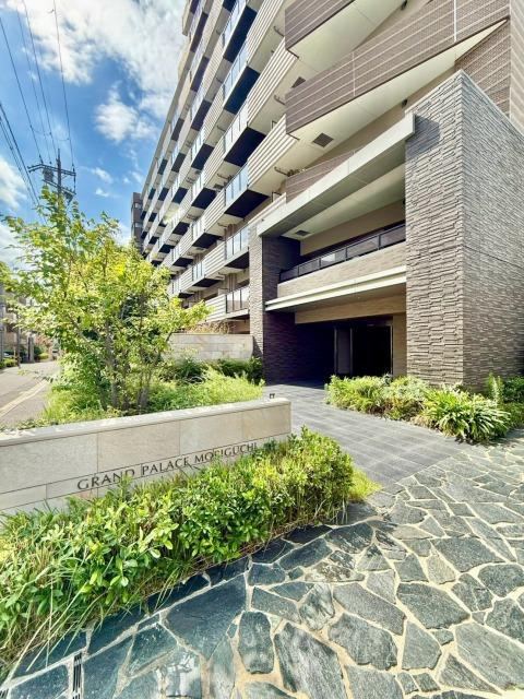 3LDK apartment in Moriguchi, Osaka - Photo 1