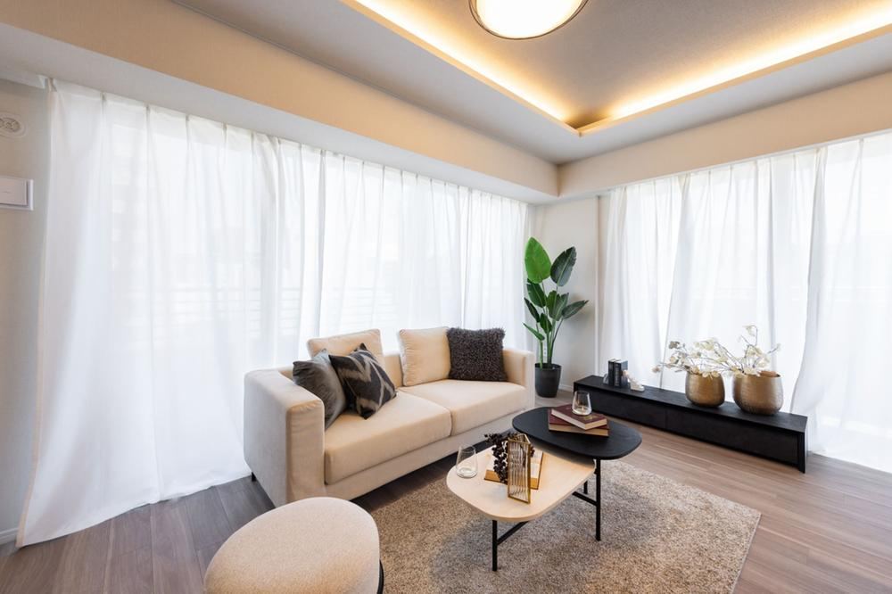 4LDK apartment in Kita Ward, Osaka - Photo 1