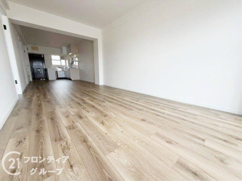 2LDK apartment in Miyakojima Ward, Osaka - Photo 1