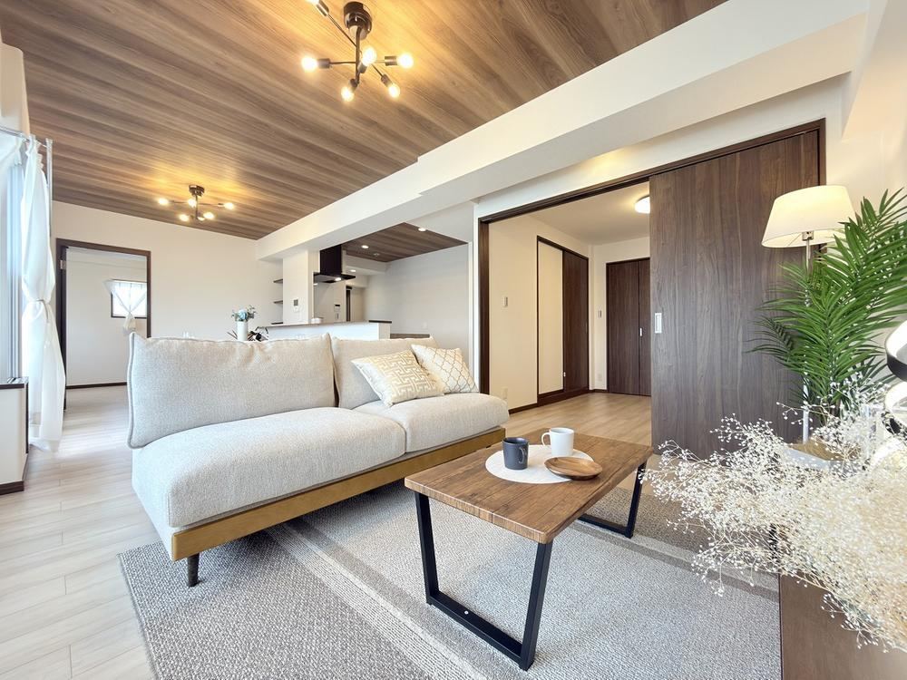 4LDK apartment in Moriguchi, Osaka - Photo 1