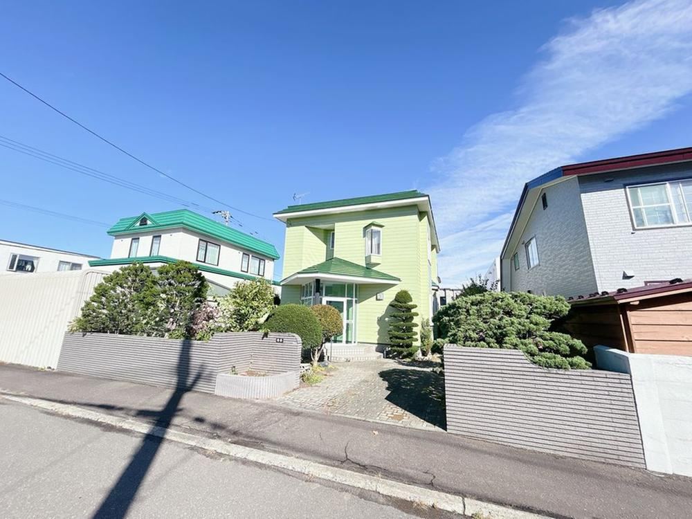 4LDK house in Teine Ward, Sapporo, Hokkaido - Photo 1