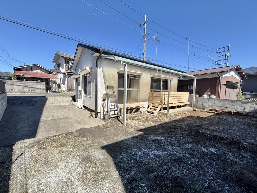 2DK house in Akiruno, Tokyo - Photo 1