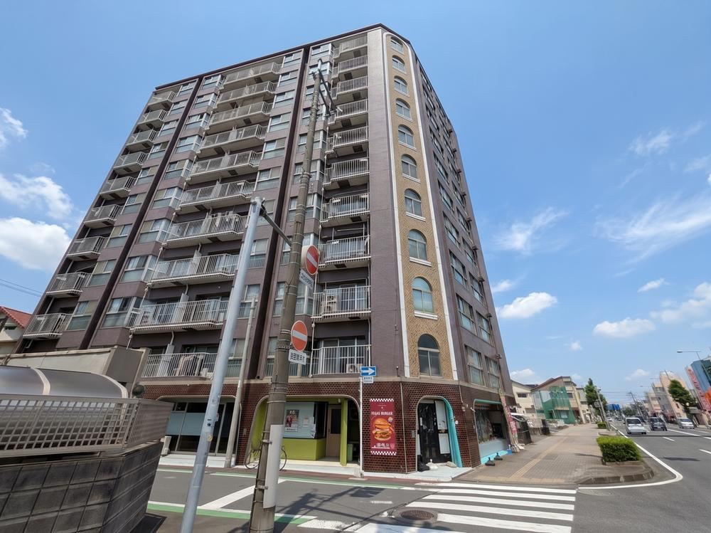 3LDK apartment in Kumagaya, Saitama - Photo 1