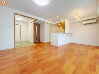3LDK apartment in Komae