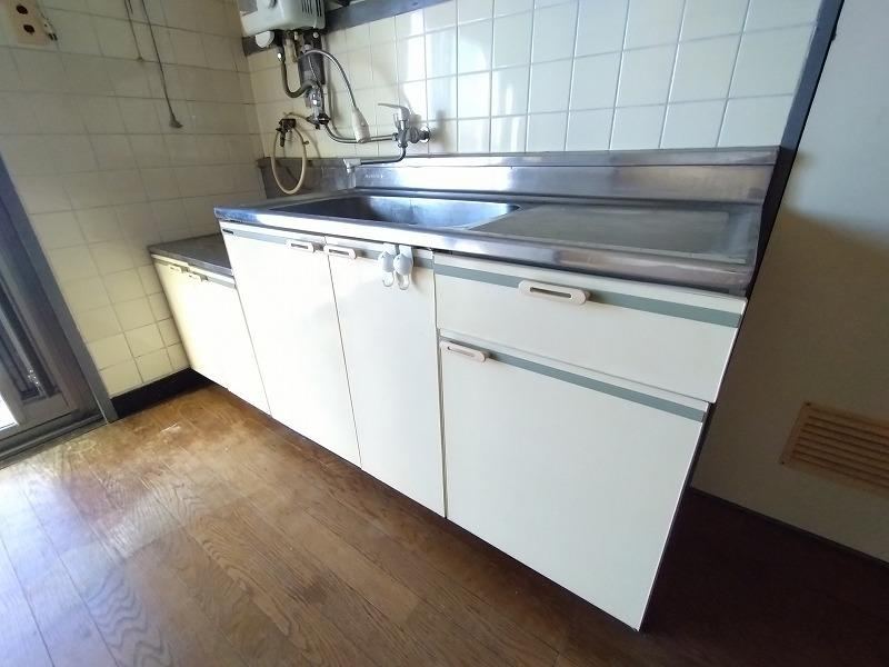 3DK apartment in Tachikawa, Tokyo - Photo 1