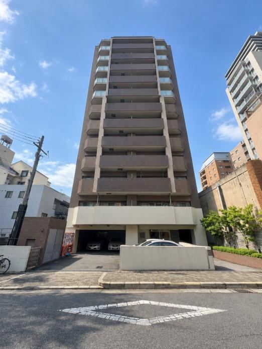 2LDK apartment in Tennoji Ward, Osaka - Photo 1