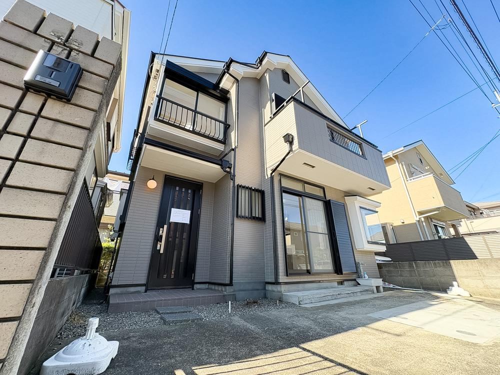 3LDK house in Hino, Tokyo - Photo 1