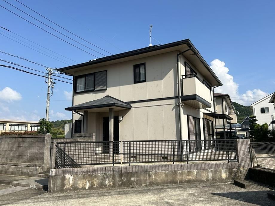 4LDK+S house in Nishi Ward, Fukuoka - Photo 1