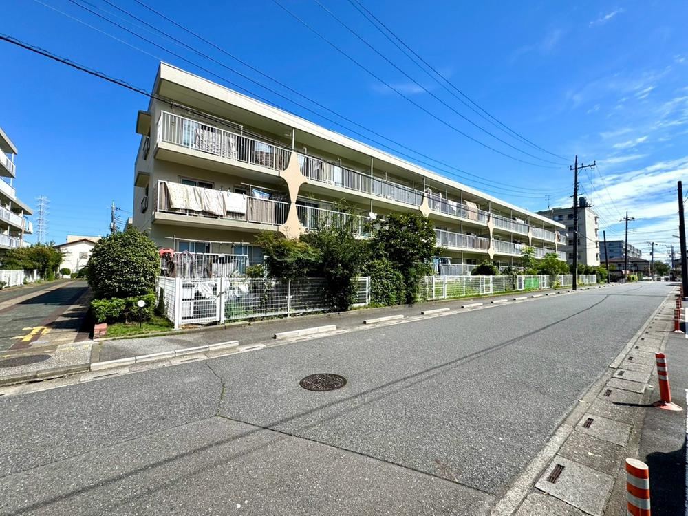 3DK apartment in Kasukabe, Saitama - Photo 1
