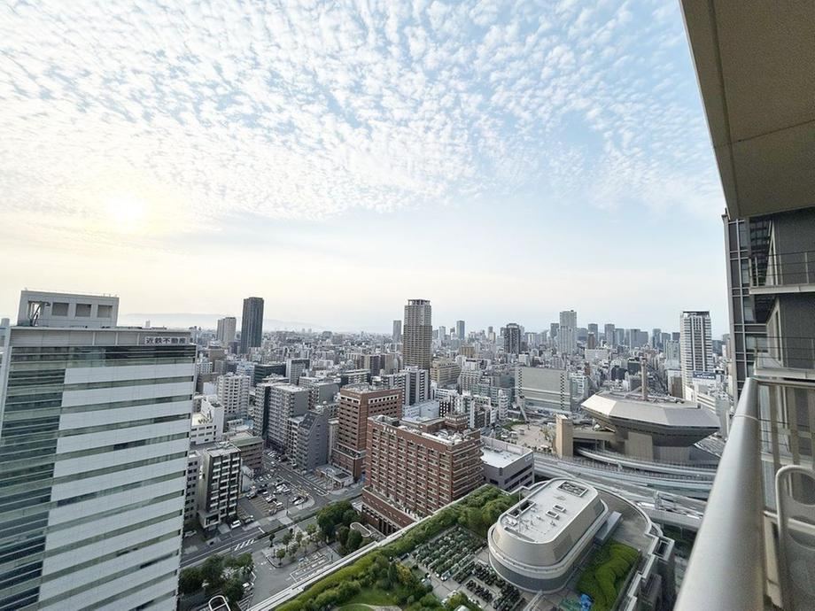 2LDK apartment in Naniwa Ward, Osaka - Photo 1