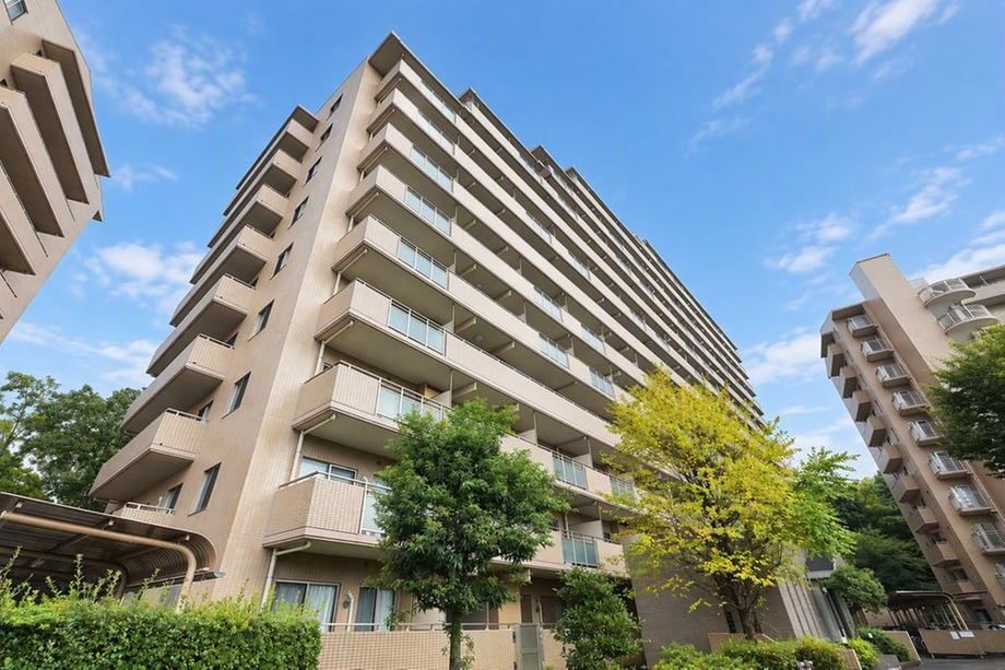3LDK apartment in Tsuzuki Ward, Yokohama, Kanagawa - Photo 1
