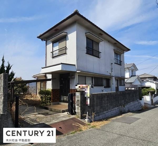 5DK house in Kure, Hiroshima - Photo 1