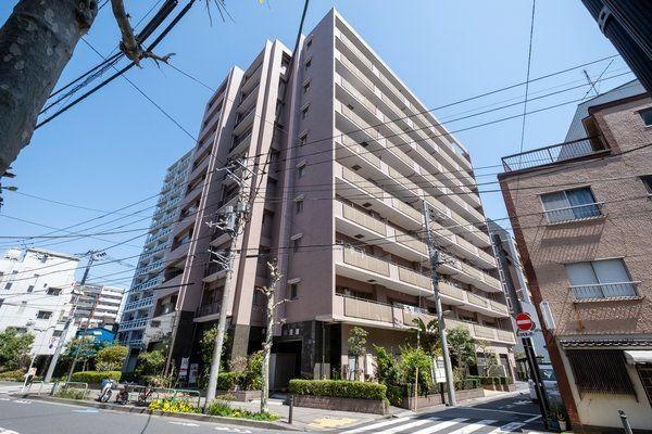 2LDK apartment in Koto Ward, Tokyo - Photo 1