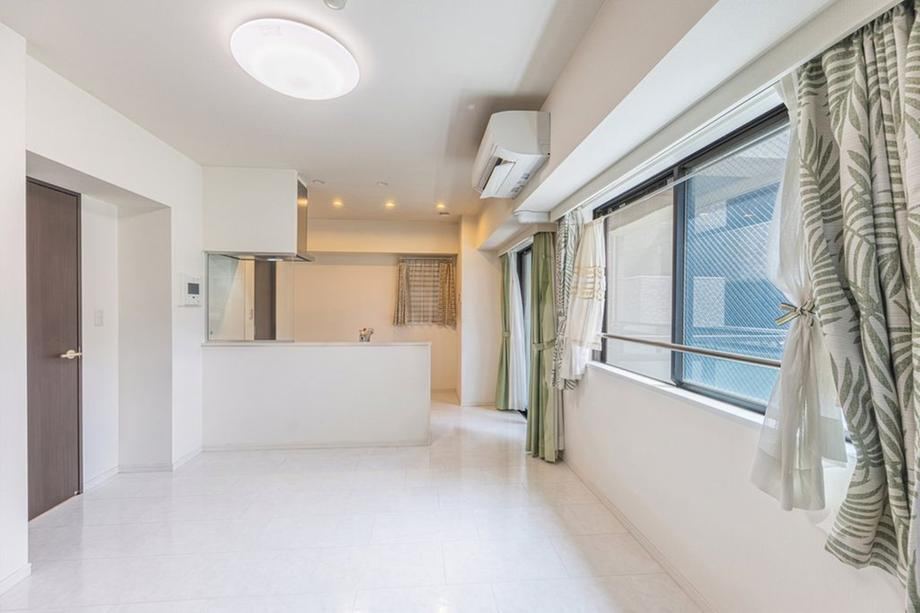 2LDK apartment in Minami Ward, Yokohama, Kanagawa - Photo 1