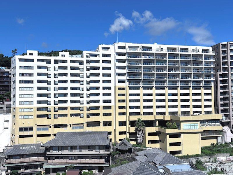 2LDK apartment in Atami, Shizuoka - Photo 1