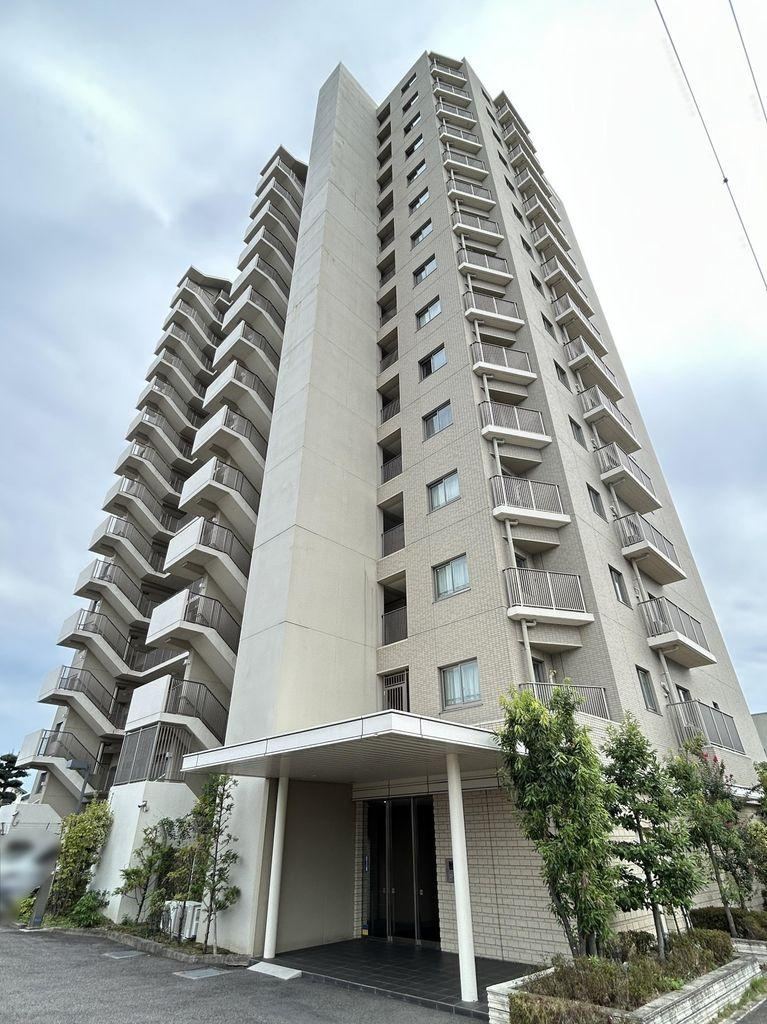 3LDK apartment in Inuyama, Aichi - Photo 1
