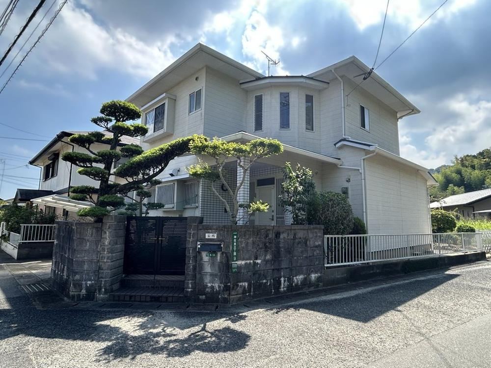 5LDK house in Itoshima, Fukuoka - Photo 1