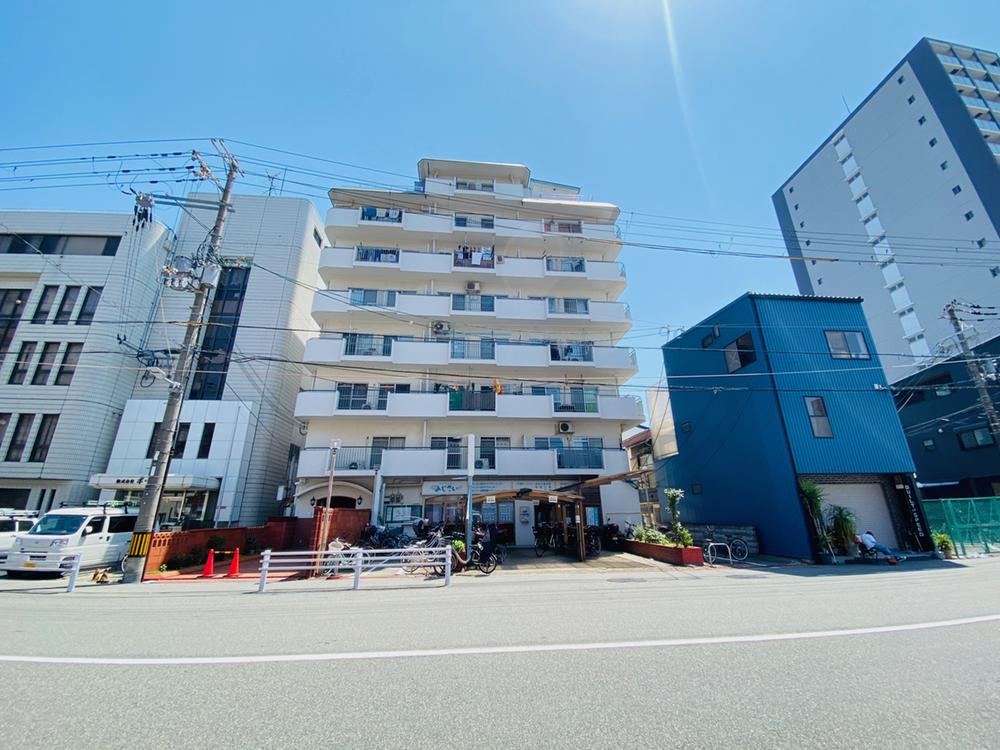 3LDK apartment in Yodogawa Ward, Osaka - Photo 1