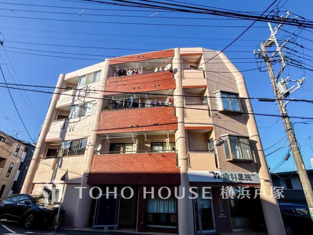 2LDK apartment in Isogo Ward, Yokohama, Kanagawa - Photo 1