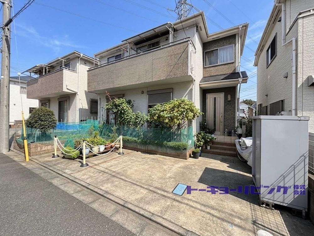 4LDK house in Higashimurayama, Tokyo - Photo 1