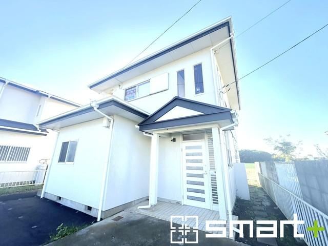 4LDK house in Tsuchiura, Ibaraki - Photo 1