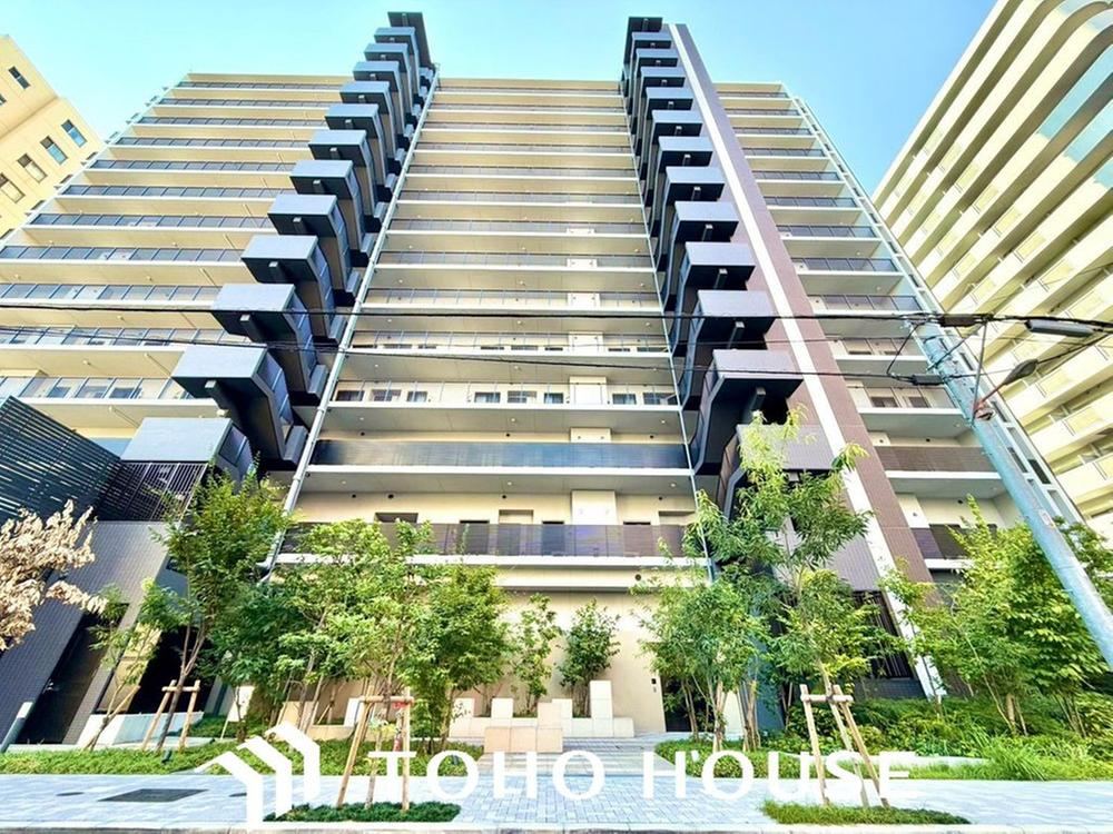 3LDK apartment in Joto Ward, Osaka - Photo 1