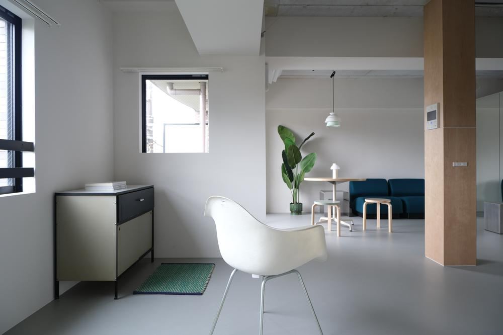 2LDK apartment in Meguro Ward, Tokyo - Photo 1