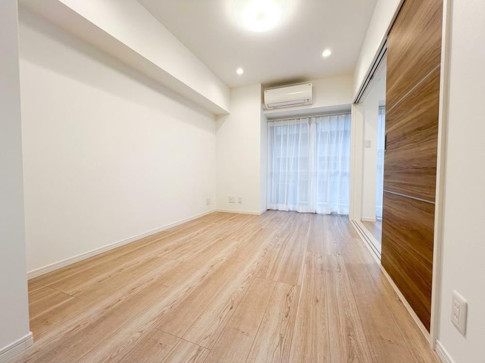 2LDK apartment in Sumida Ward, Tokyo - Photo 1