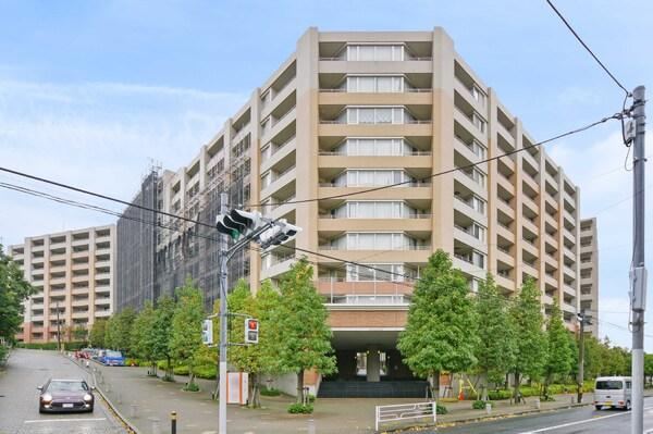 3LDK apartment in Totsuka Ward, Yokohama, Kanagawa - Photo 1