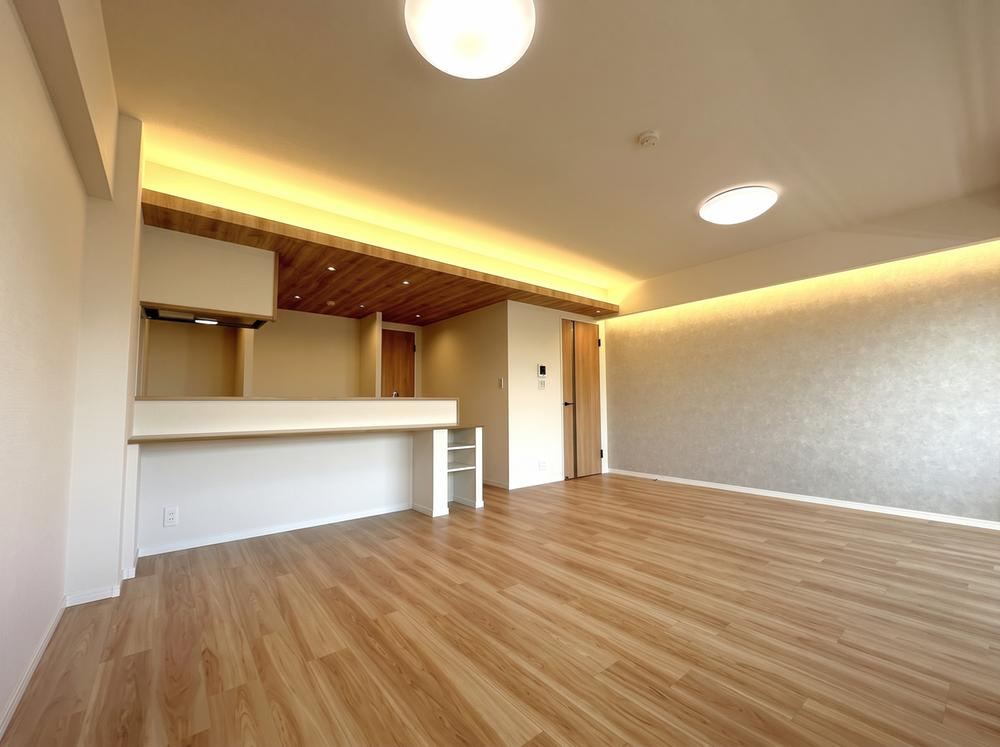3LDK apartment in Shinagawa Ward, Tokyo - Photo 1