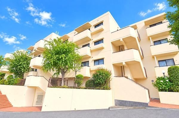 3LDK apartment in Naka Ward, Yokohama, Kanagawa - Photo 1