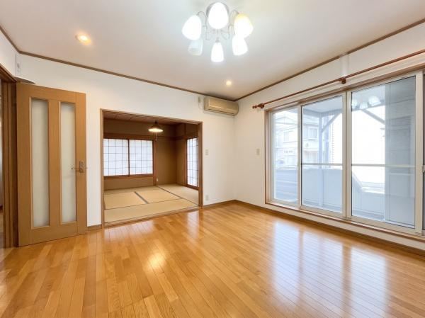 4LDK house in Chigasaki, Kanagawa - Photo 1