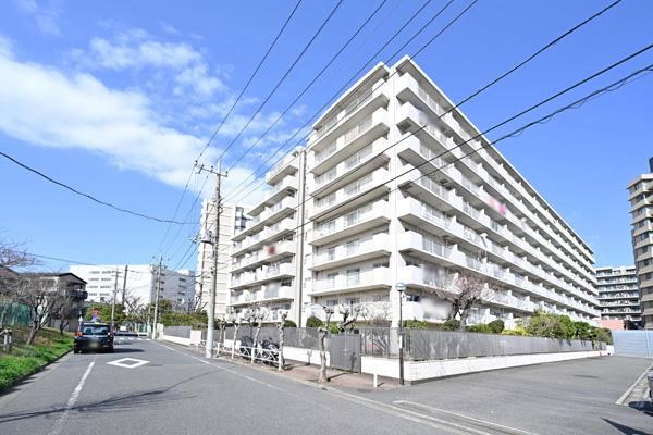 4LDK apartment in Ota Ward, Tokyo - Photo 1
