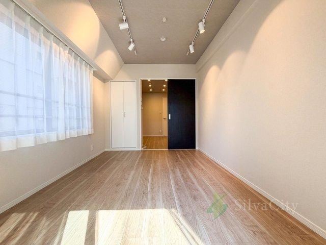 1DK apartment in Minato Ward, Tokyo - Photo 1
