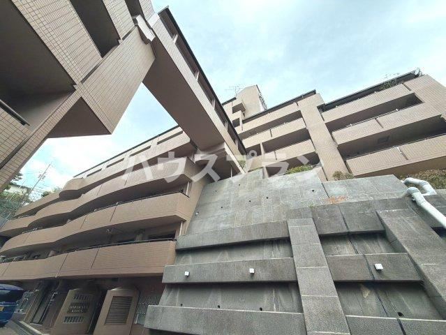 3LDK apartment in Hirakata, Osaka - Photo 1