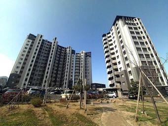 3LDK apartment in Moji Ward, Kitakyushu