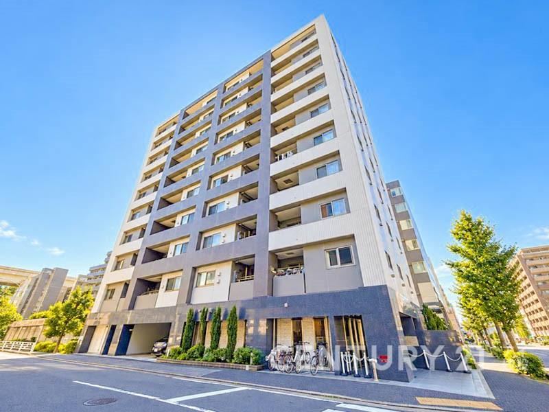 3LDK apartment in Naka Ward, Yokohama, Kanagawa - Photo 1